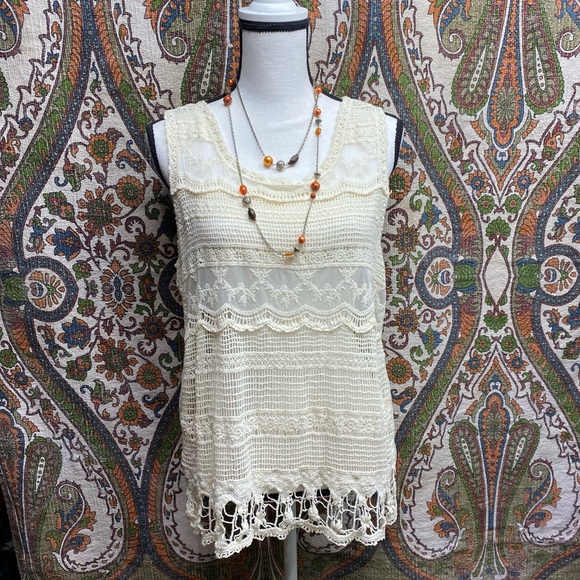 Forever 21 Ivory Open Knit / Crochet Ivory Tank - Picture 2 of 16